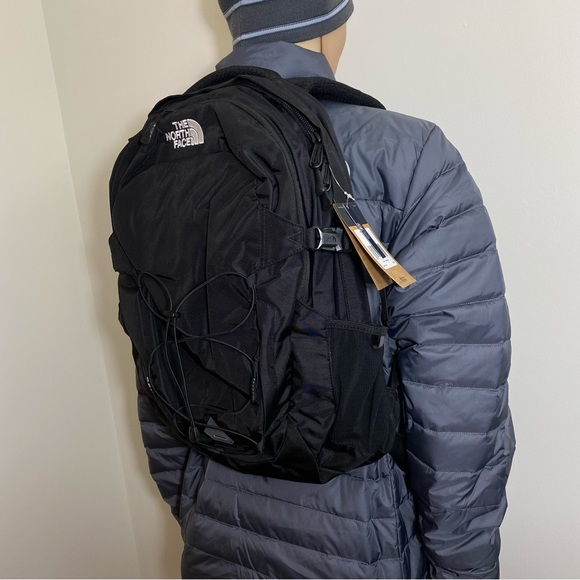 The North Face Generator Backpack School Bag TNF Black BRAND NEW WITH TAGS! - Picture 9 of 14